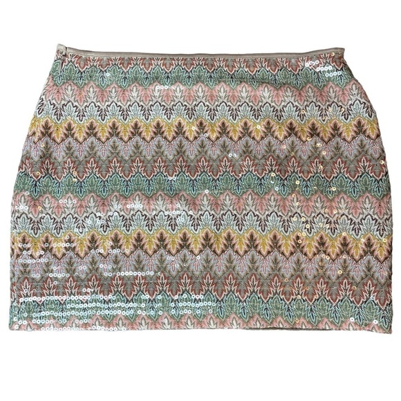 Express Sequin Aztec Print Zig Zag Mini Skirt - Picture 2 of 12
